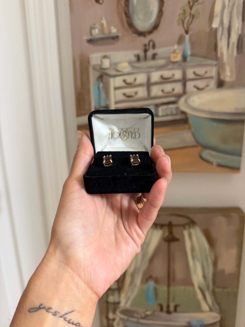 Vintage Gold Tone Hoop Earrings - Black Box